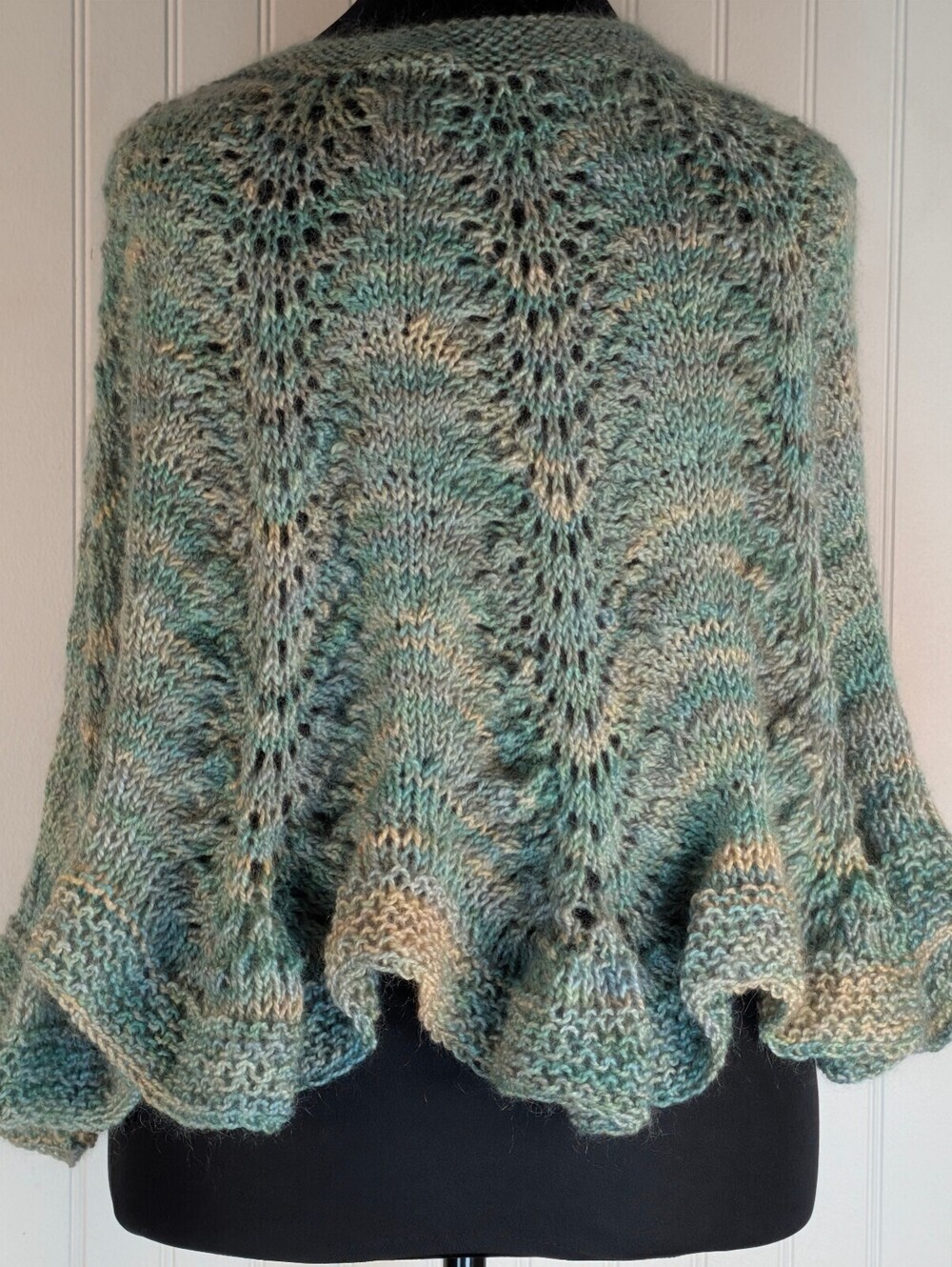 Hand Crafted OOAK Green and Beige Wool Blend Cape Cardigan with Buttons - Picture 3 of 7